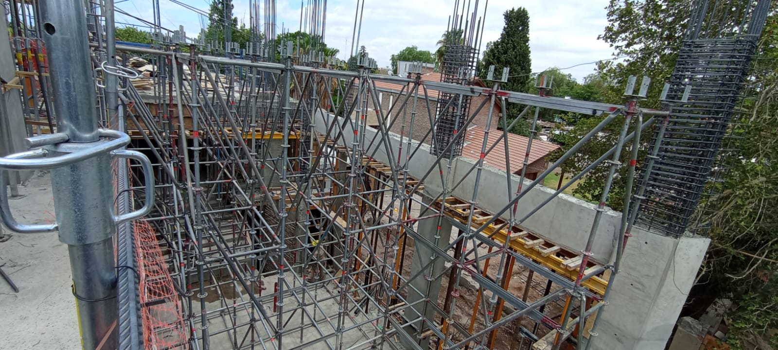 Andamios Gran Escala